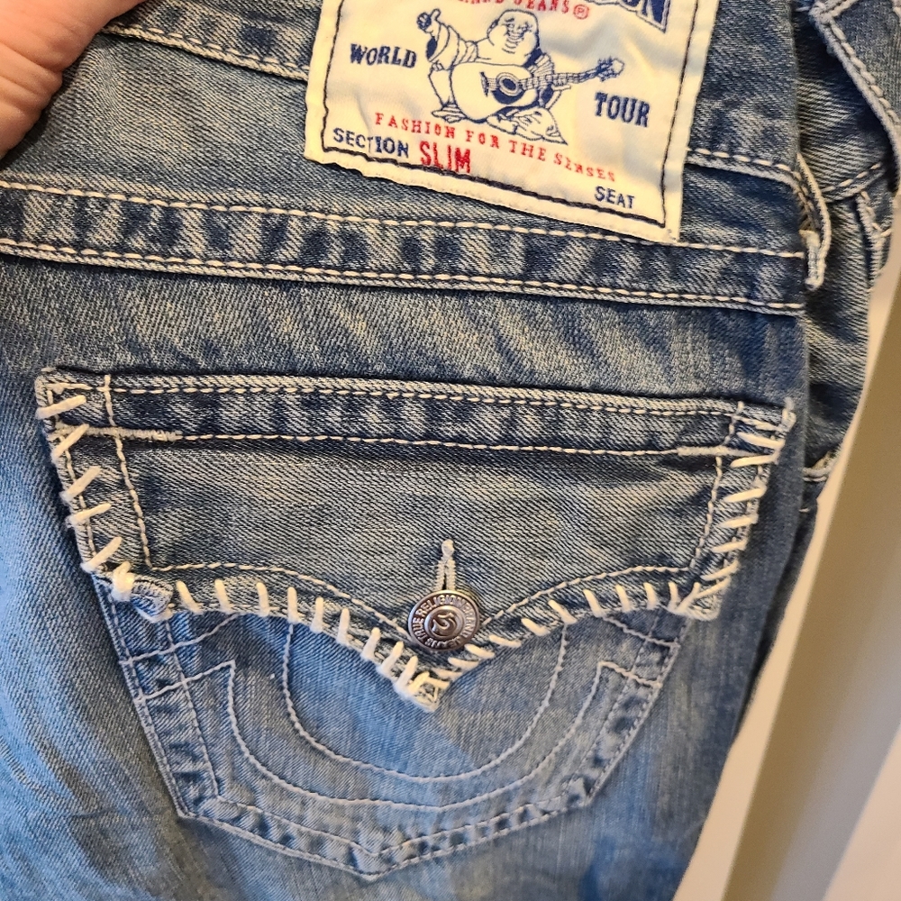 True Religion high end light wash jeans - Slim